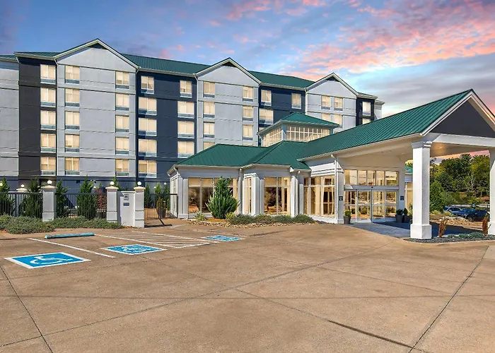 Nash Haus Hotel